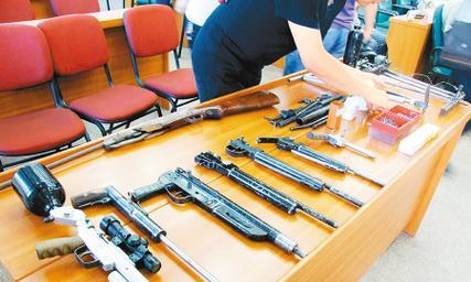 枪支的制作材料和步骤是什么？